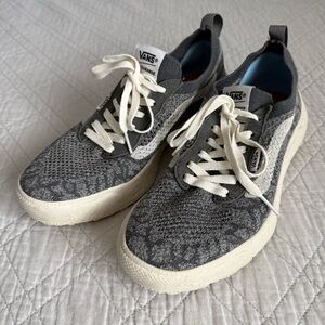 Vans UltraRange VR3 Sneakers